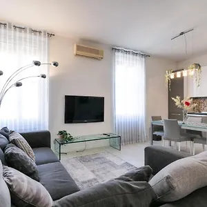 Apartamento Primopiano - Battaglia A, Milán